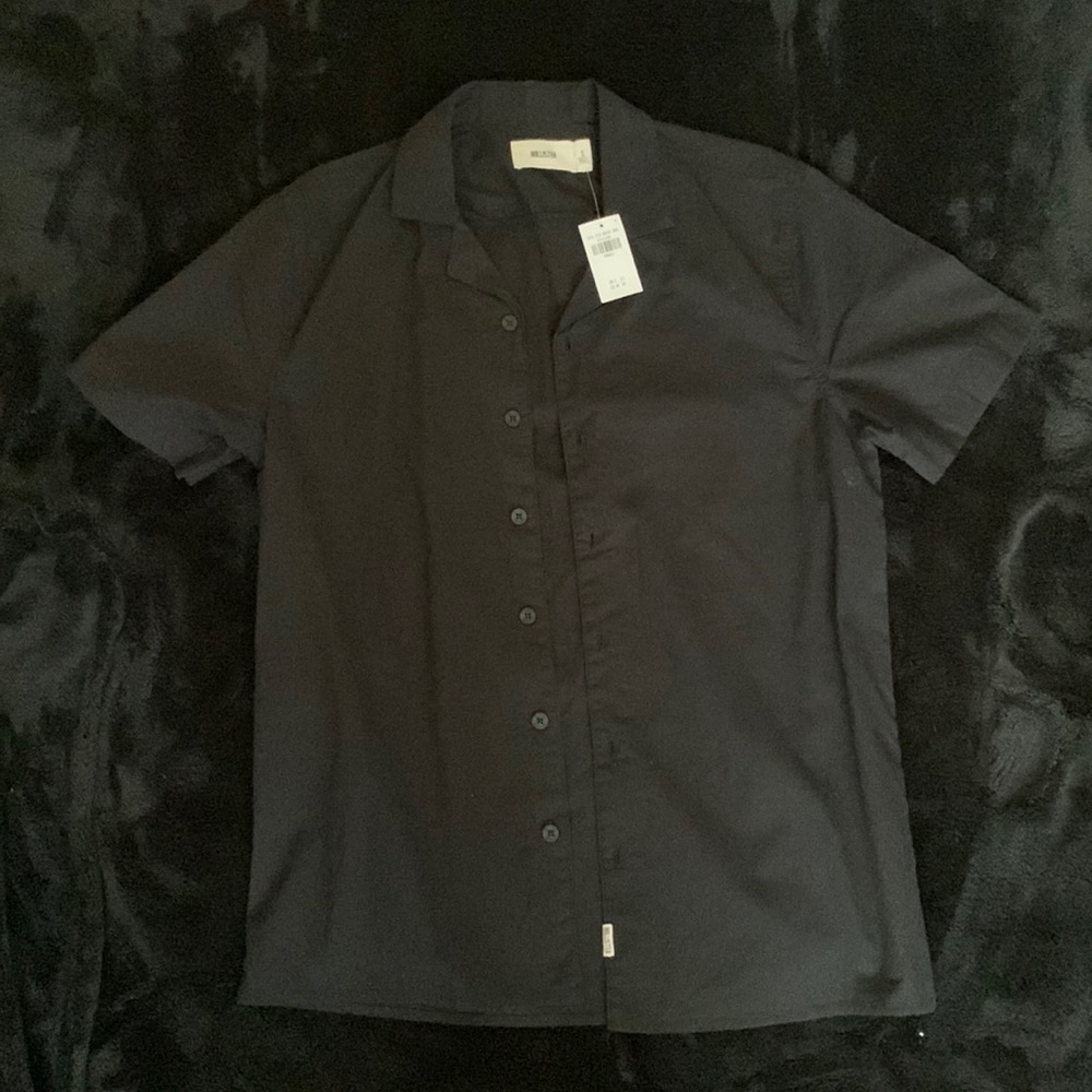 Hollister Button Up T-Shirt | Size S |